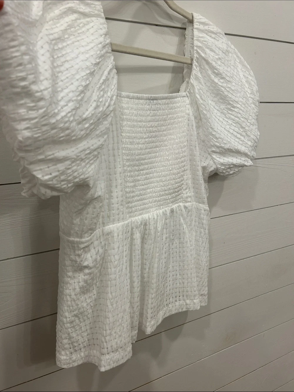 Old Navy airy white